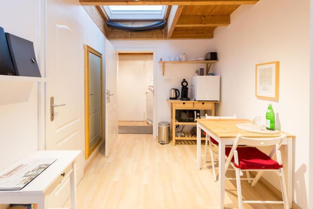 Apartment Wilhelmstr Fuer Bis Zu 3 Personen Brühl Exterior foto